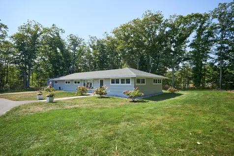 569 Commercial Street Rockport ME 04856