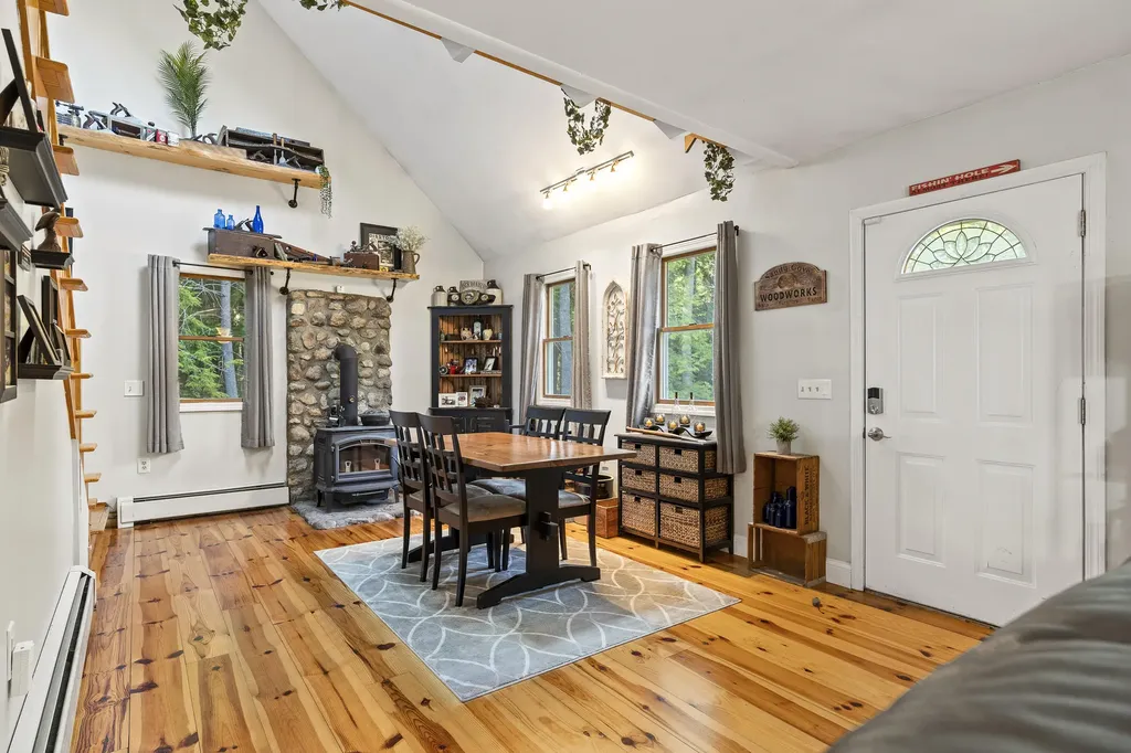 14 Winterberry Lane Bridgton ME 04009
