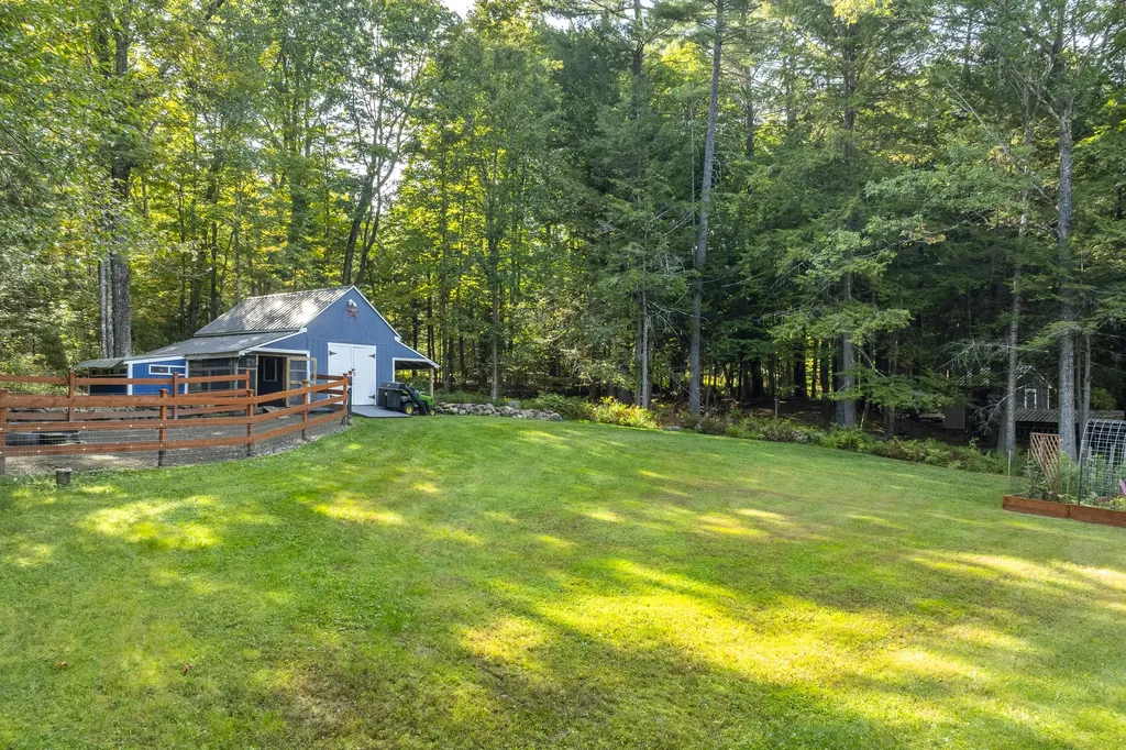 14 Winterberry Lane Bridgton ME 04009