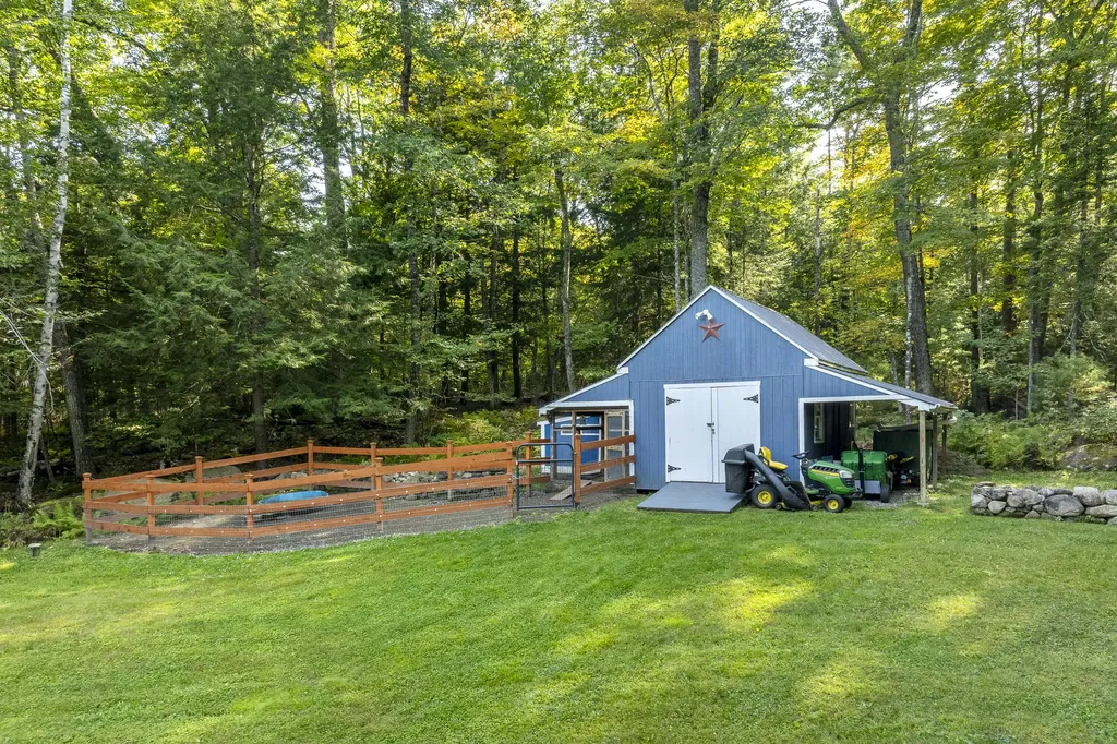14 Winterberry Lane Bridgton ME 04009