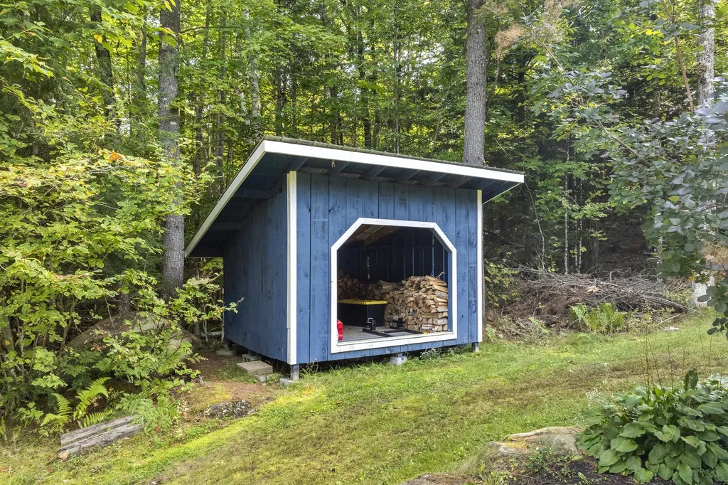 14 Winterberry Lane Bridgton ME 04009