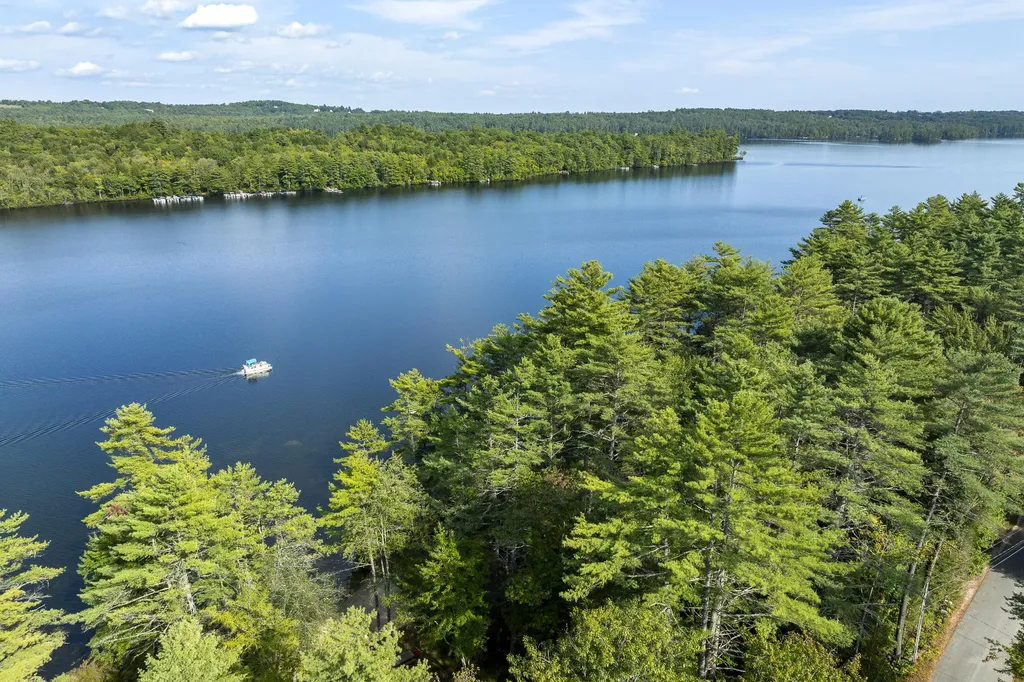 14 Winterberry Lane Bridgton ME 04009