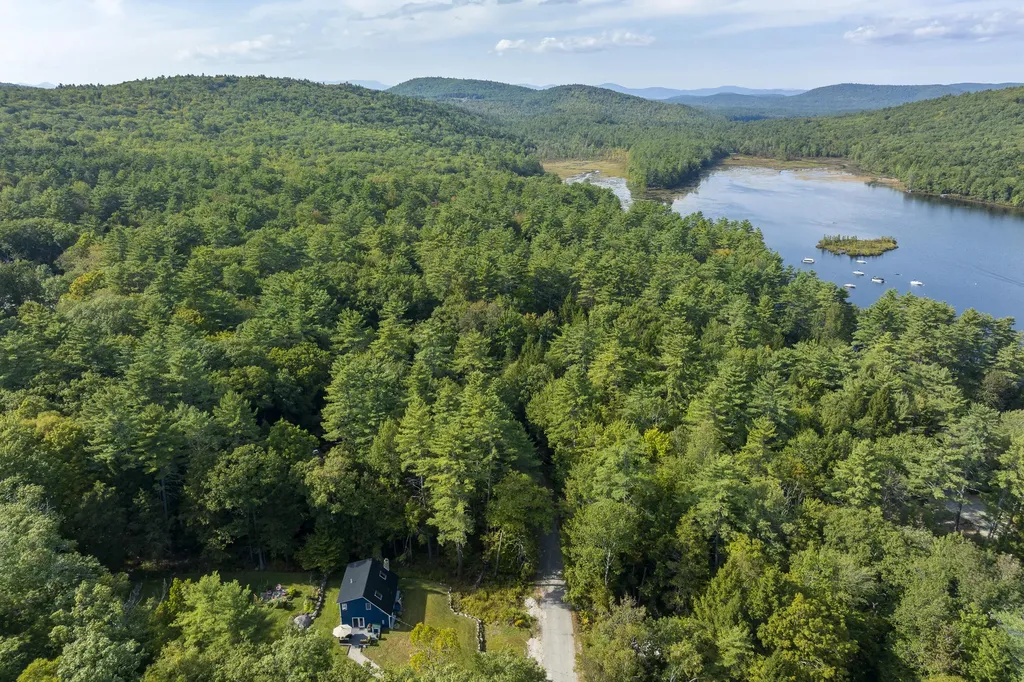 14 Winterberry Lane Bridgton ME 04009