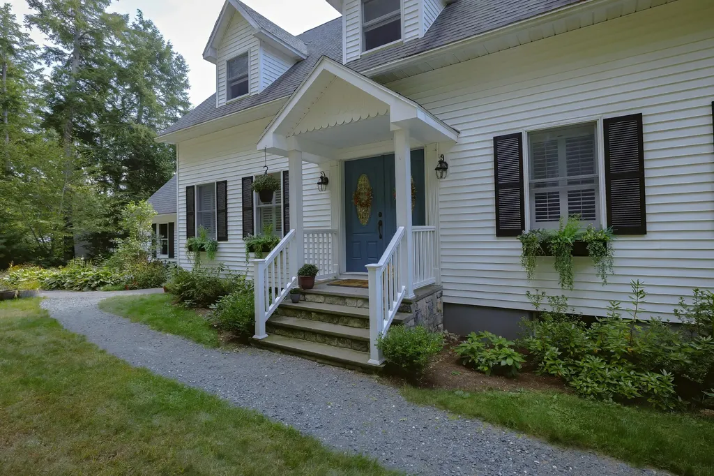 769 Green Lake Road Dedham ME 04429