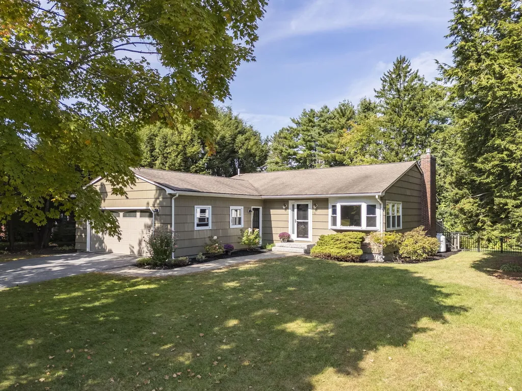 56 Pya Road Portland ME 04103