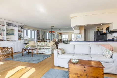 219 E Grand Avenue Old Orchard Beach ME 04064