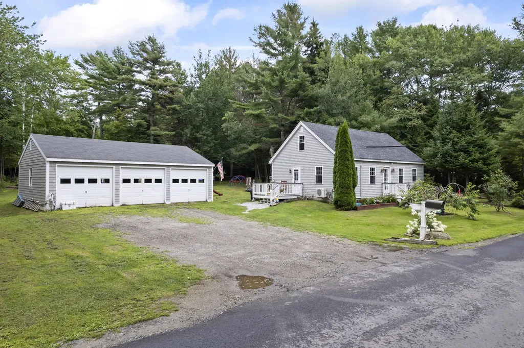 73 Forest Lake Road Friendship ME 04547