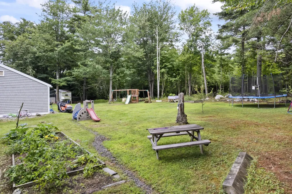 73 Forest Lake Road Friendship ME 04547