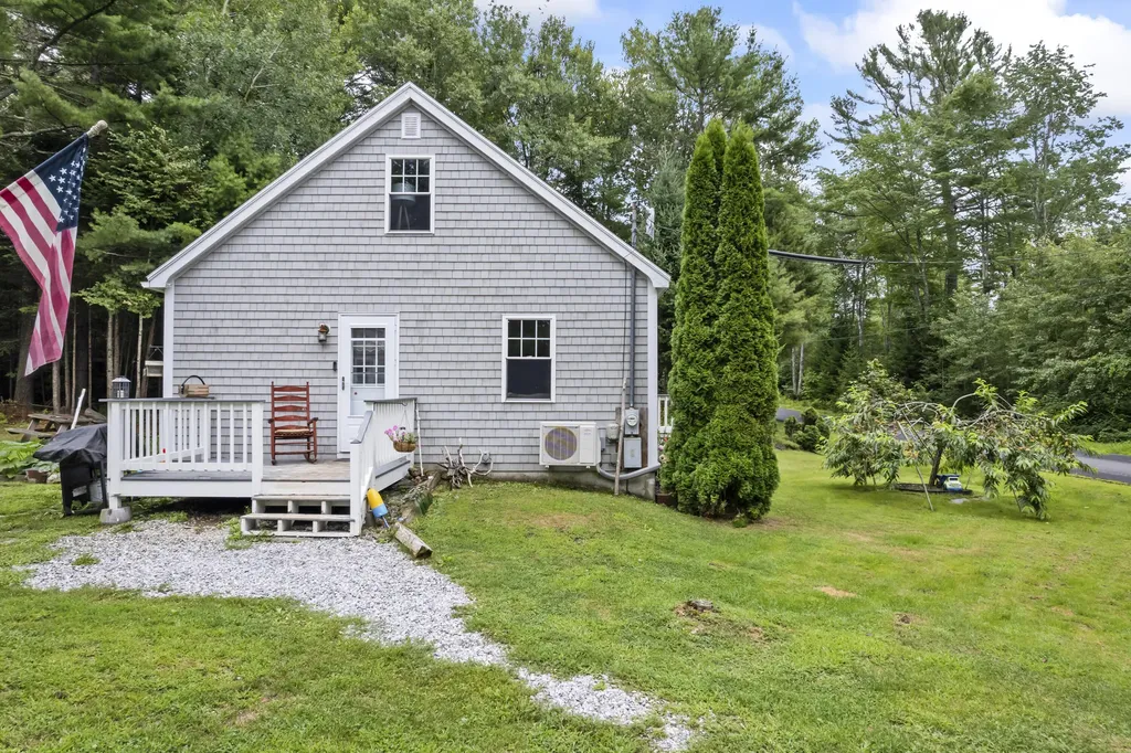 73 Forest Lake Road Friendship ME 04547