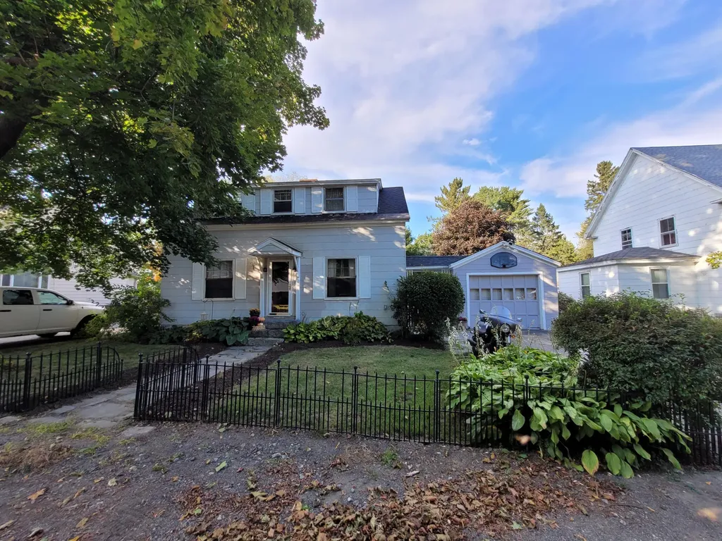 18 Woodman Avenue Fairfield ME 04937