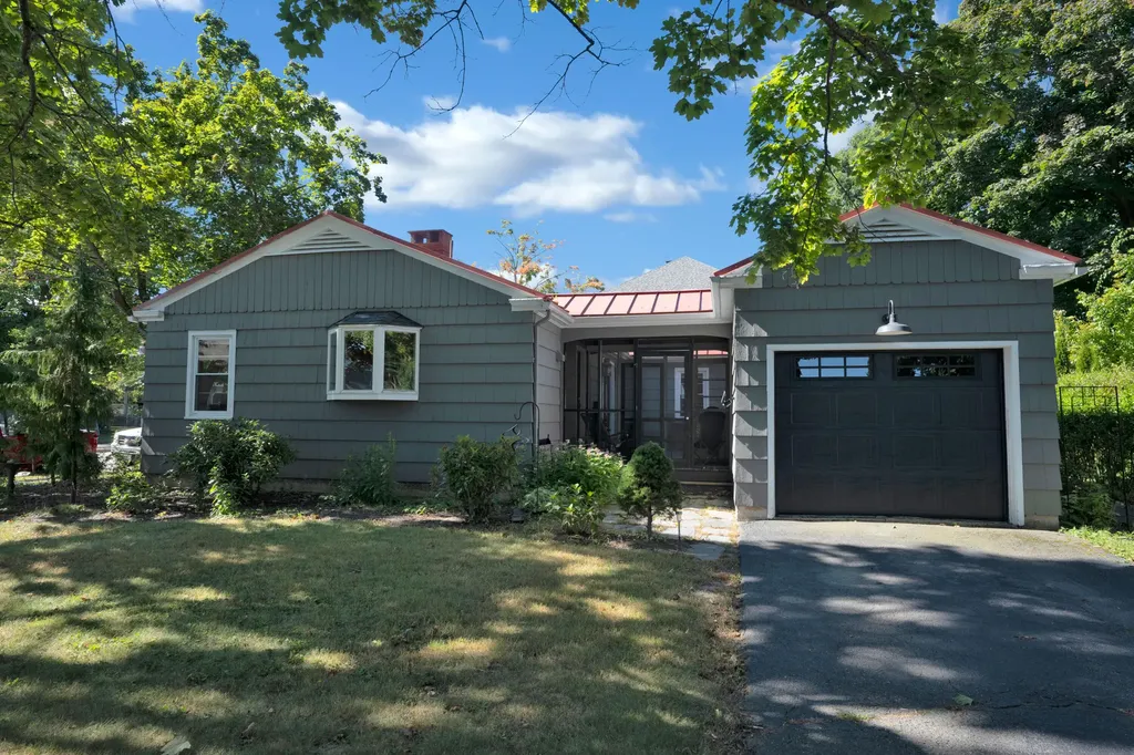 83 Noyes Street Portland ME 04103