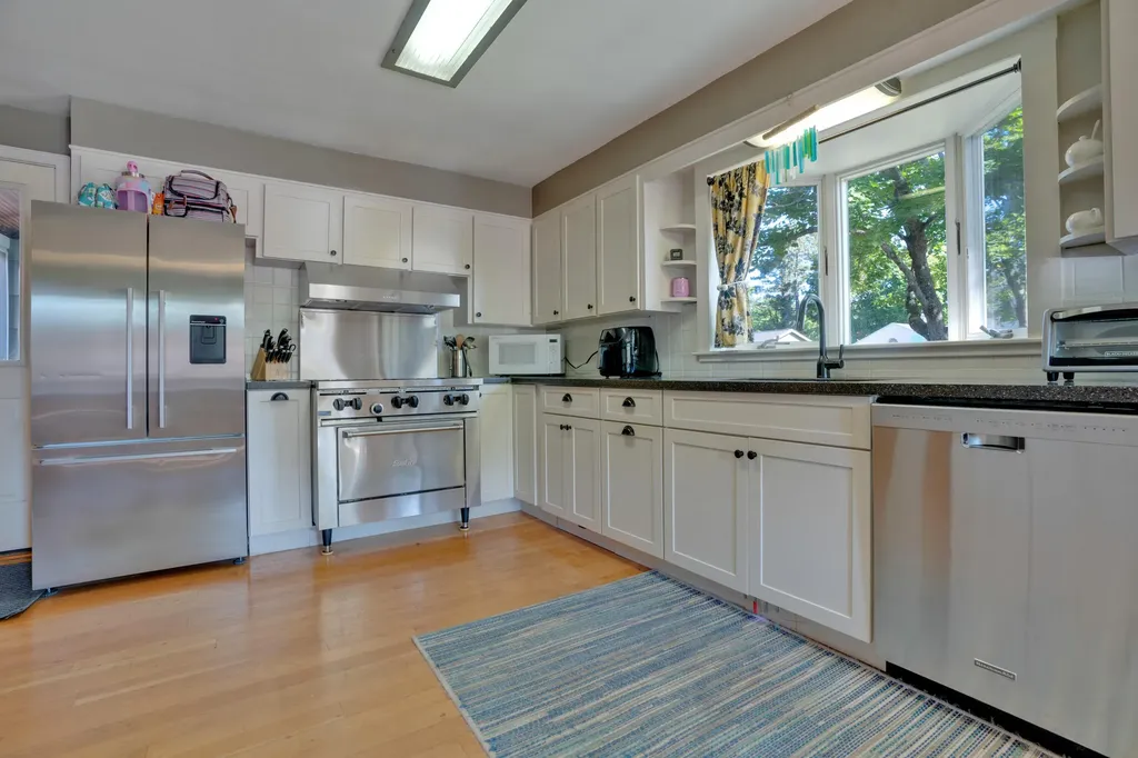 83 Noyes Street Portland ME 04103