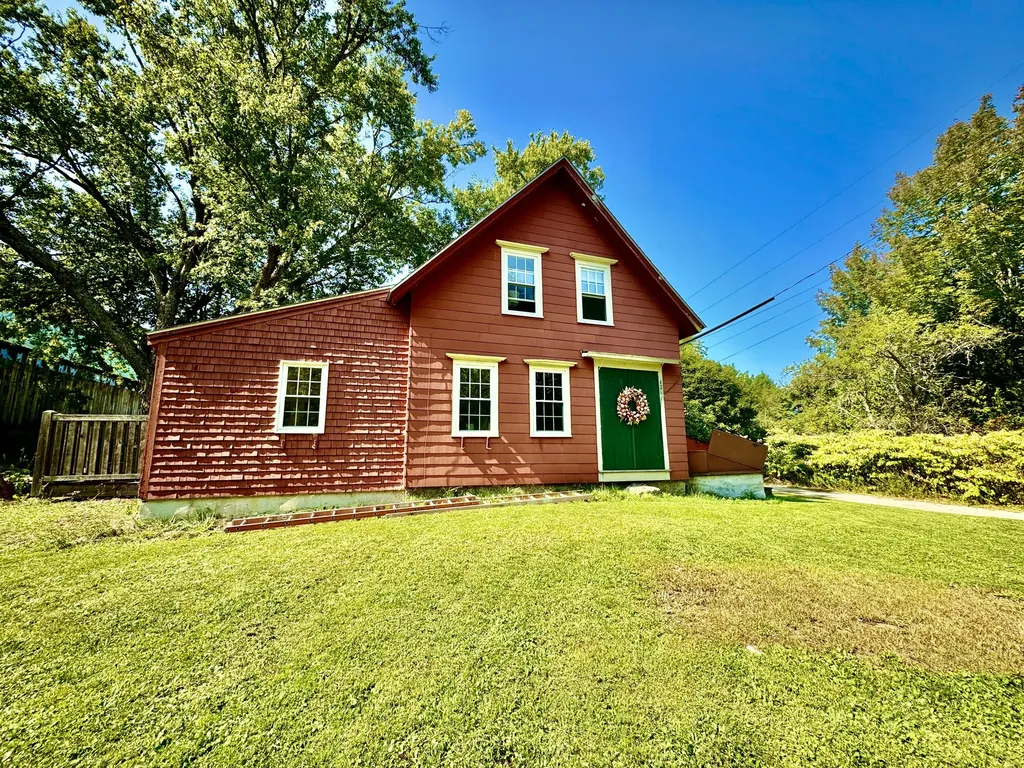 420 Waldoboro Road Friendship ME 04547