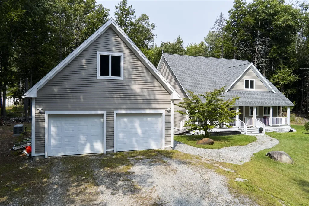 49 Moody Mountain Road Lincolnville ME 04849