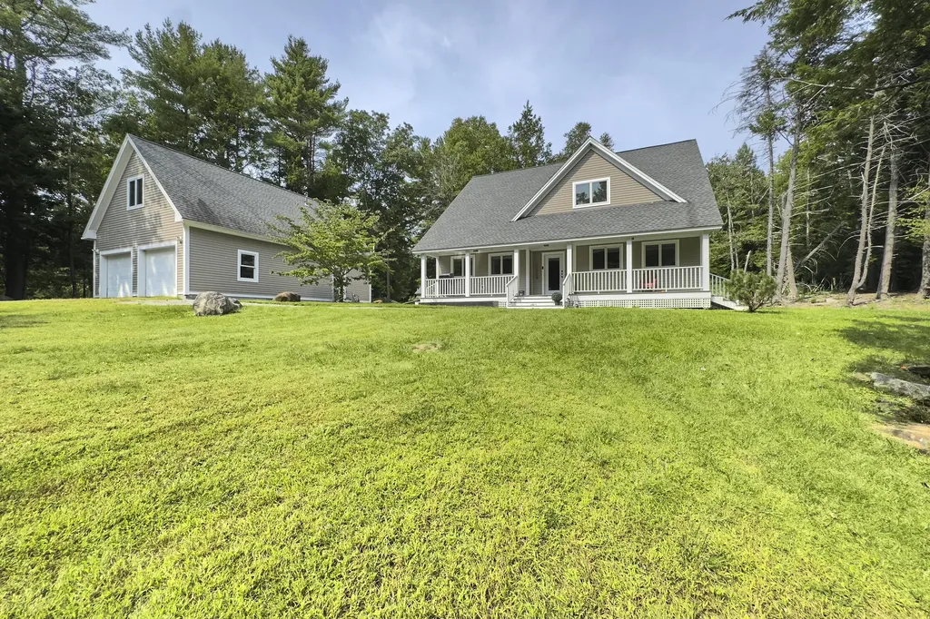 49 Moody Mountain Road Lincolnville ME 04849