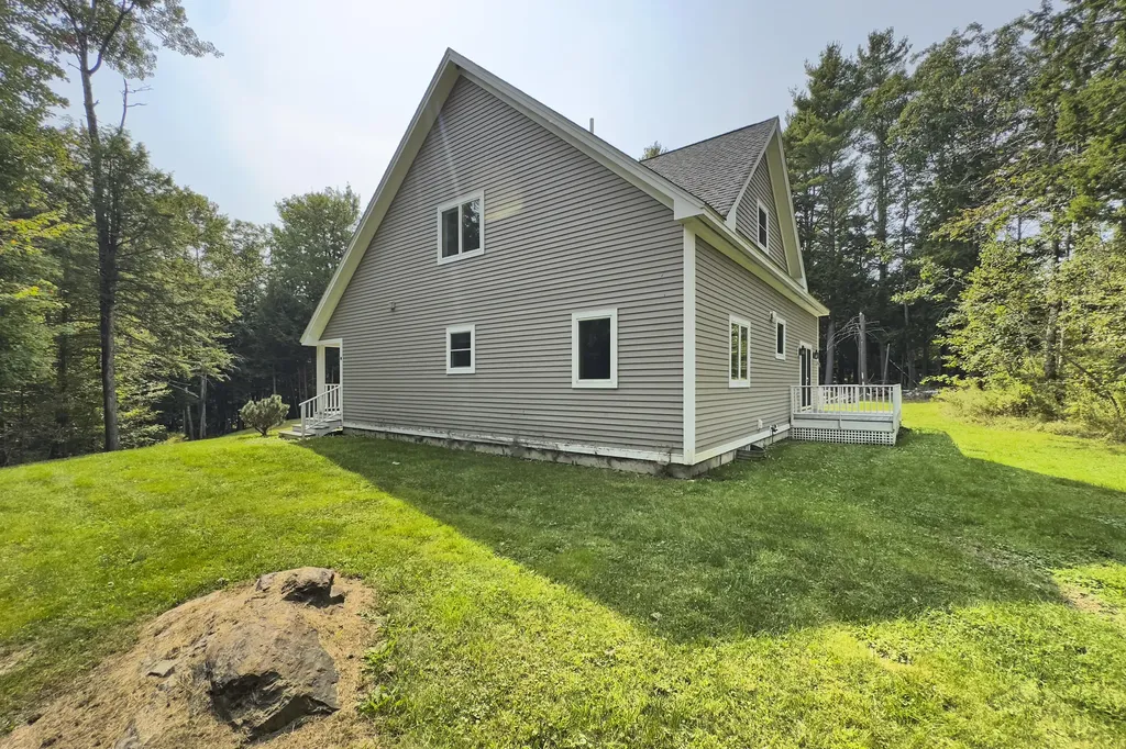 49 Moody Mountain Road Lincolnville ME 04849