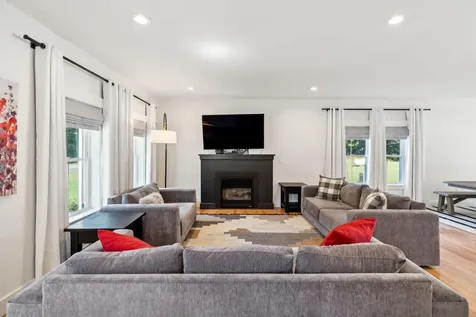 141 Jordan Avenue Brunswick ME 04011