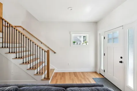 141 Jordan Avenue Brunswick ME 04011