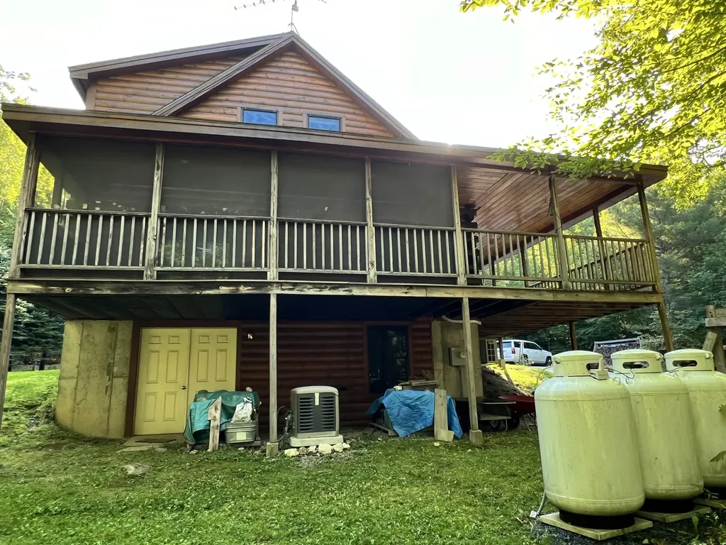 1091 Augusta Road Rome ME 04963