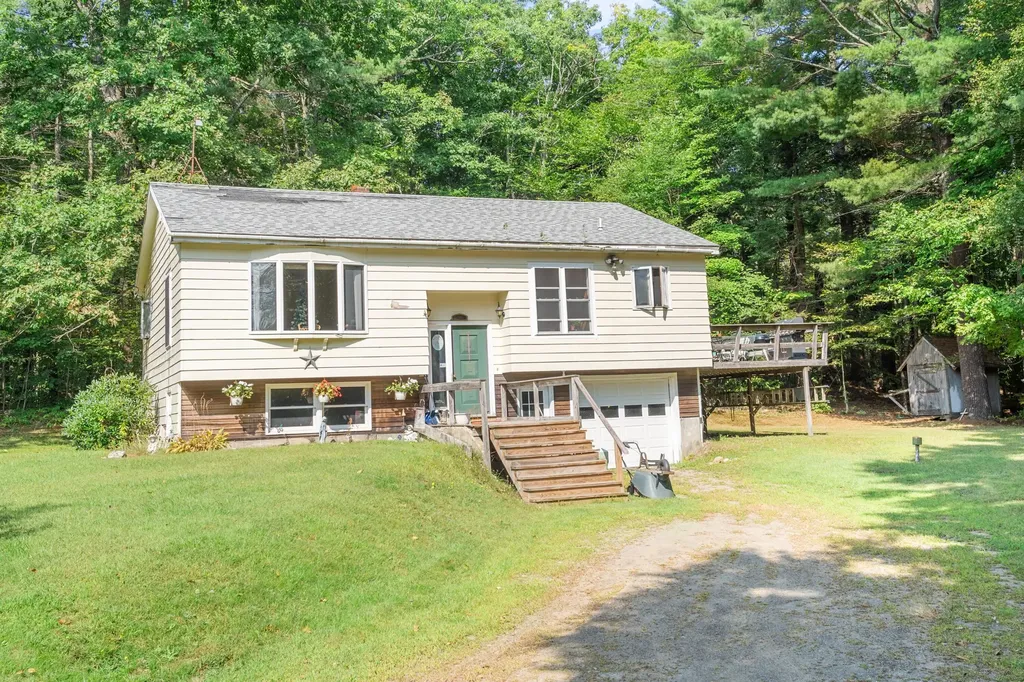 242 S Belfast Road Windsor ME 04363