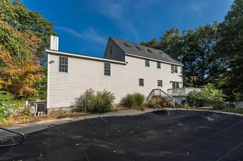 10 Egret Circle York ME 03909