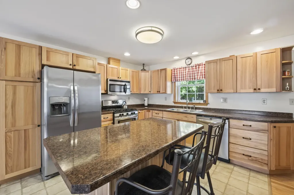 13 Brookview Drive West Gardiner ME 04345