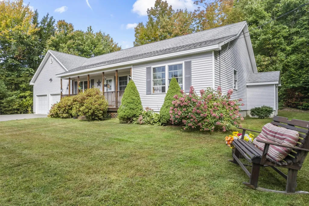 13 Brookview Drive West Gardiner ME 04345