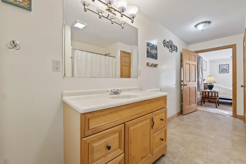 13 Brookview Drive West Gardiner ME 04345