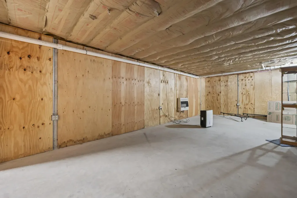 13 Brookview Drive West Gardiner ME 04345