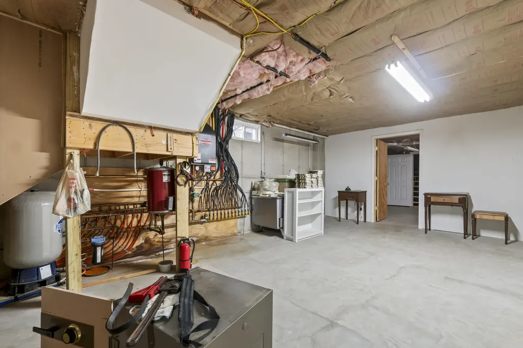 13 Brookview Drive West Gardiner ME 04345
