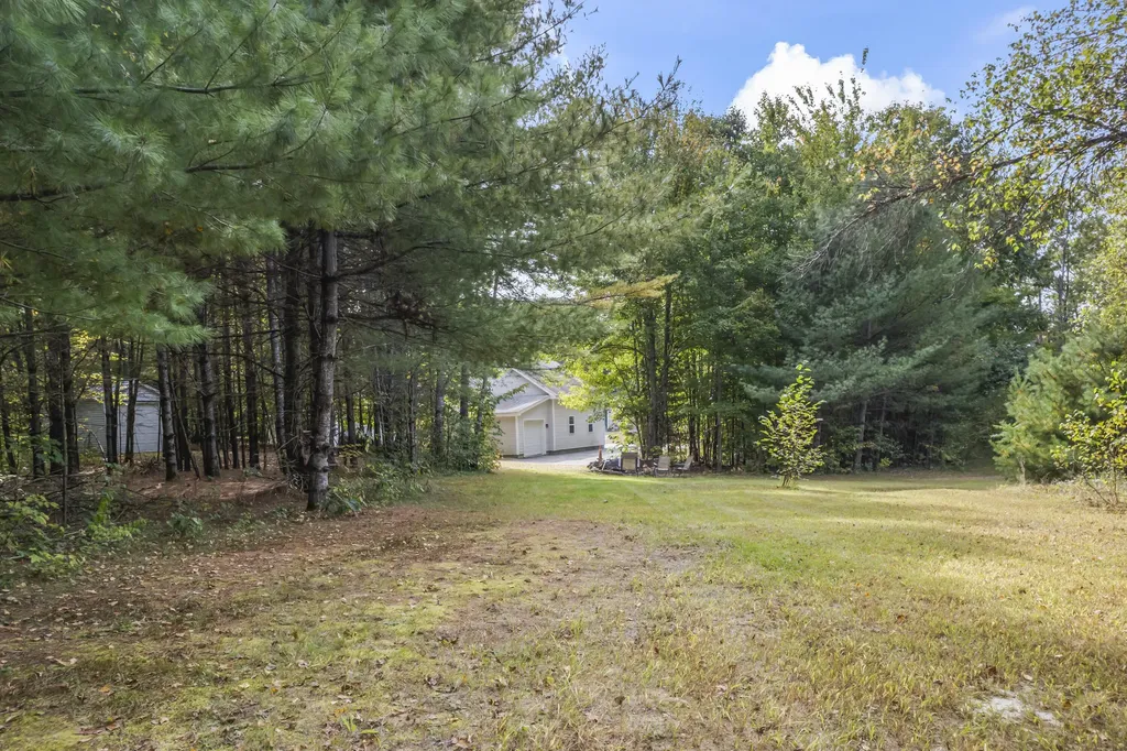 13 Brookview Drive West Gardiner ME 04345