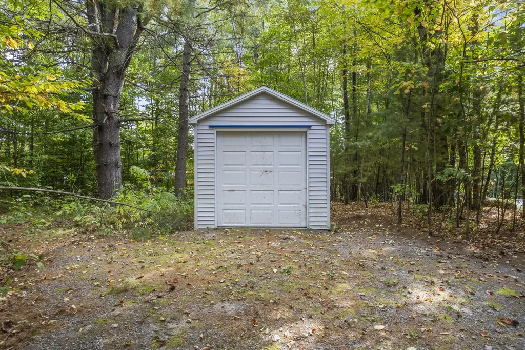 13 Brookview Drive West Gardiner ME 04345