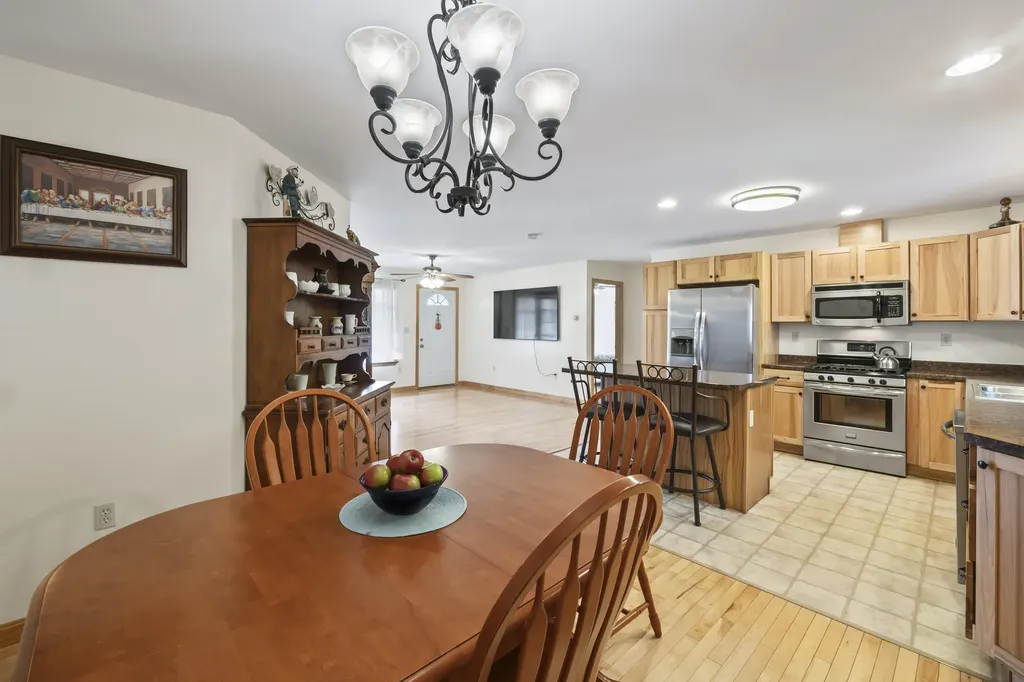 13 Brookview Drive West Gardiner ME 04345
