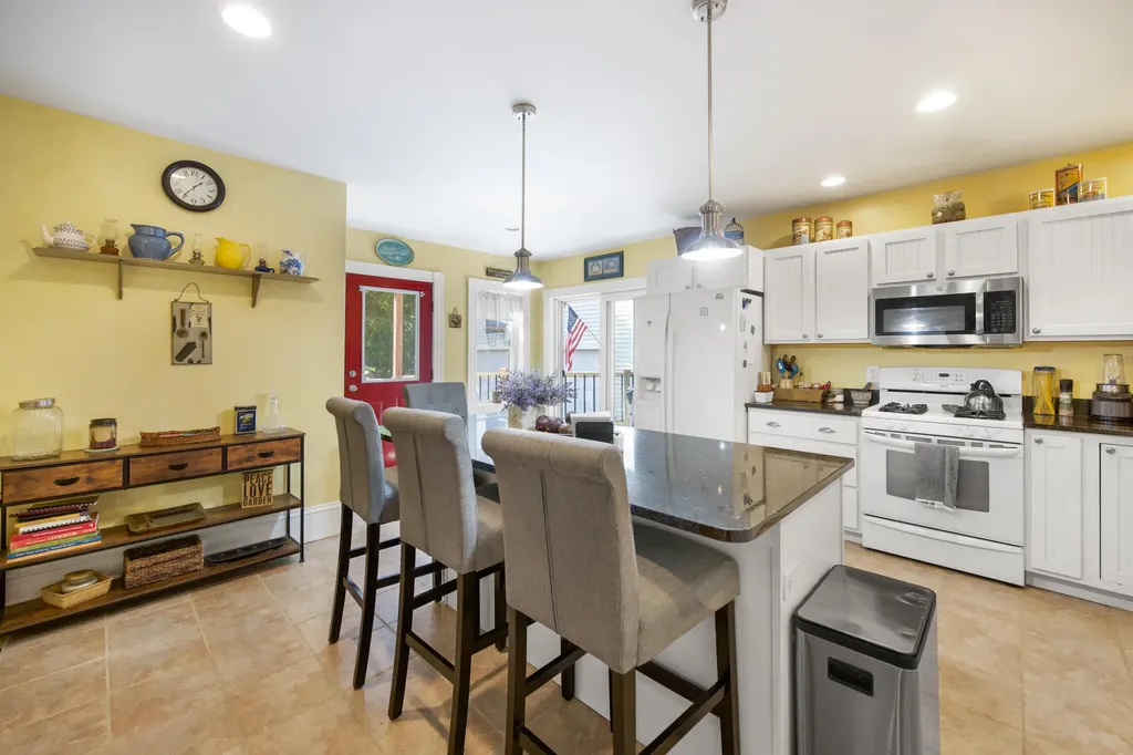12 Sebasticook Avenue Newport ME 04953