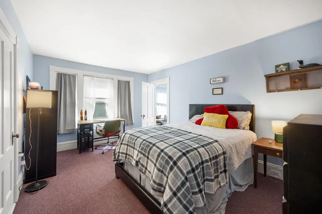 12 Sebasticook Avenue Newport ME 04953