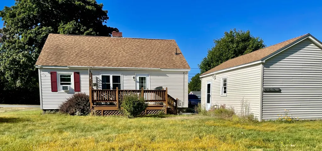 122 Chamberlain Street Brewer ME 04412