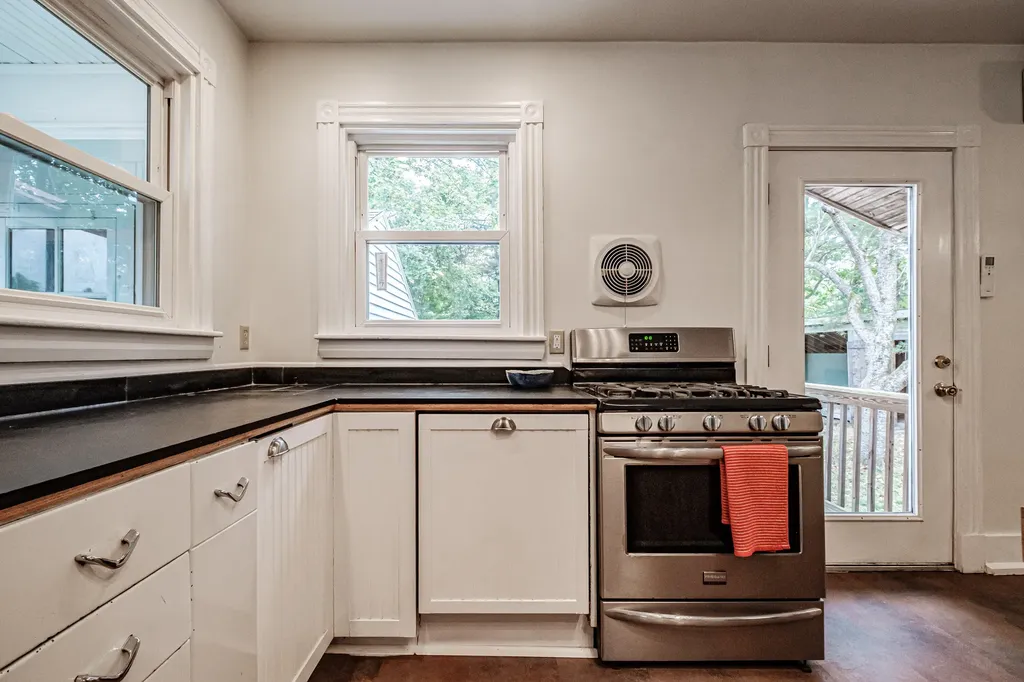 68 Main Street Hollis ME 04042