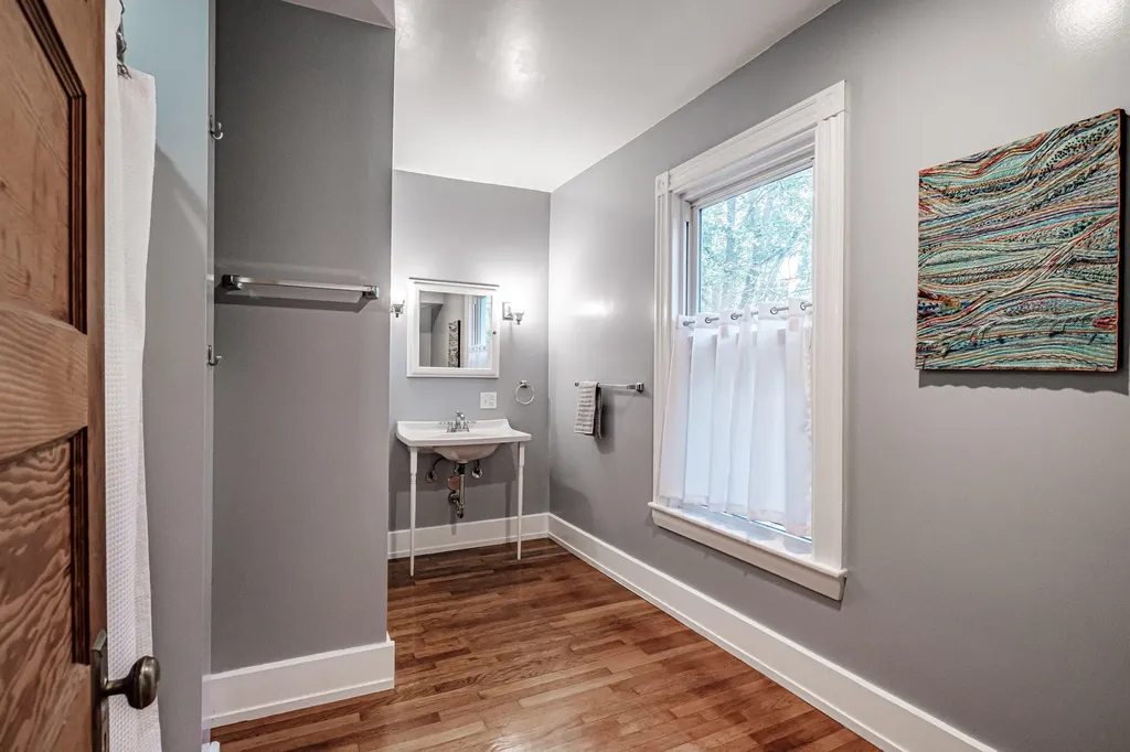 68 Main Street Hollis ME 04042