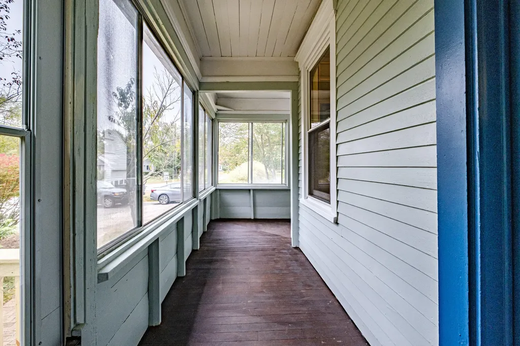 68 Main Street Hollis ME 04042