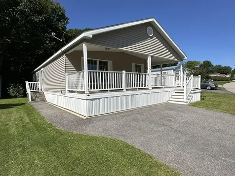 204 Vagabond Street Scarborough ME 04074