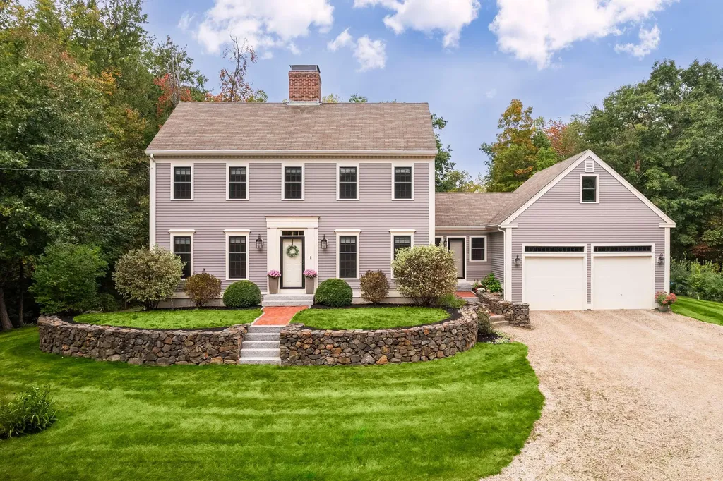 701 River Road Eliot ME 03903
