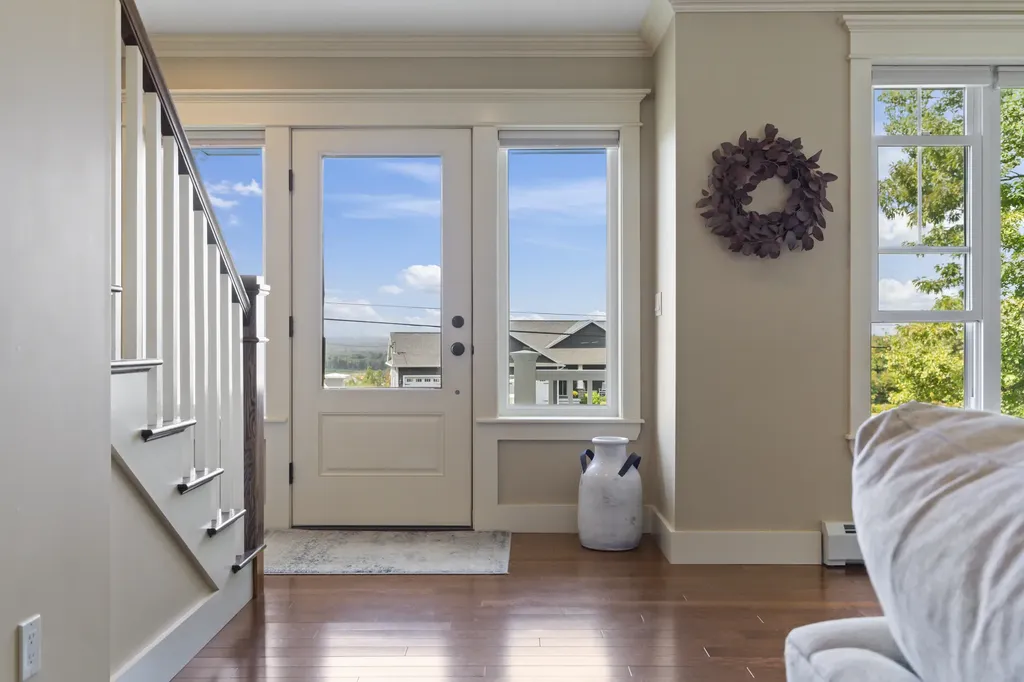 32 Woodbury Road Auburn ME 04210
