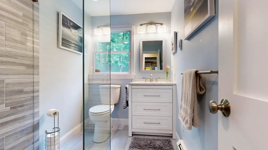 107 Ledgewood Drive Falmouth ME 04105