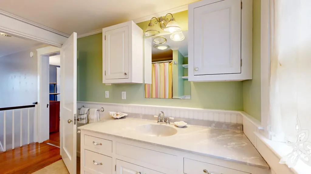 116 Summer Street Rockland ME 04841