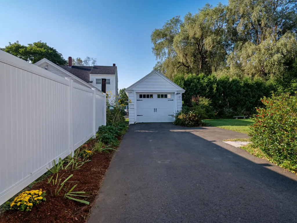 116 Summer Street Rockland ME 04841