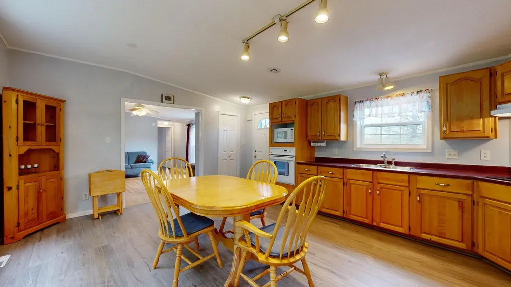 20 Grove Street Sabattus ME 04280