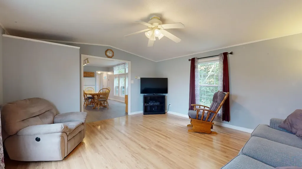 20 Grove Street Sabattus ME 04280