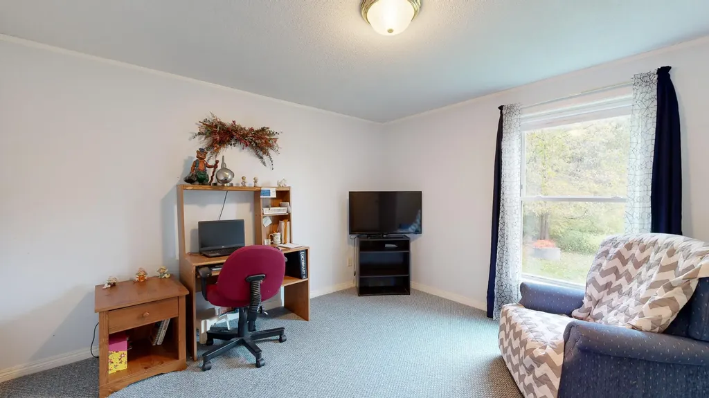 20 Grove Street Sabattus ME 04280