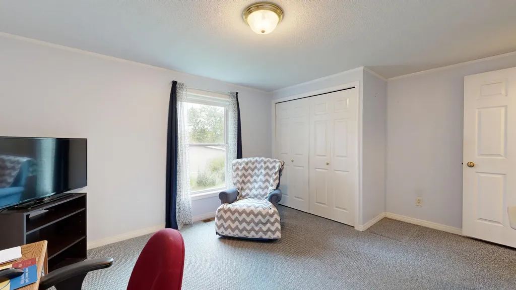 20 Grove Street Sabattus ME 04280