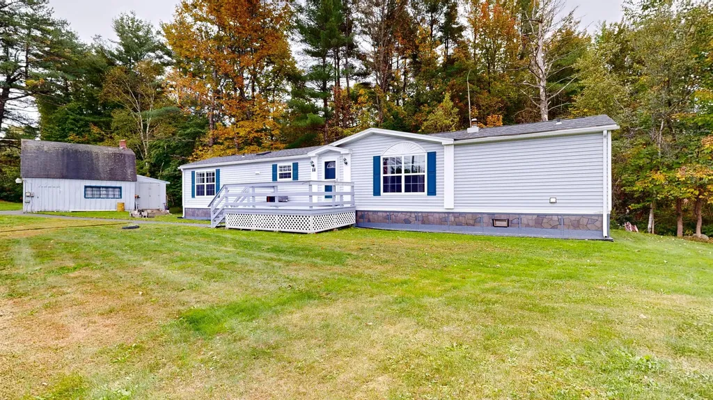 20 Grove Street Sabattus ME 04280